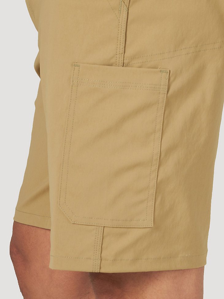 Men's Outdoor Performance Utility Short in Elmwood