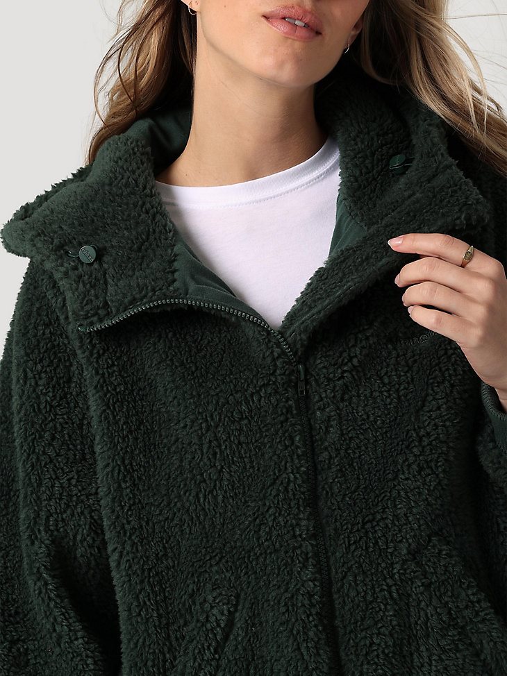 Women's Hooded Sherpa Jacket in Sycamore Green