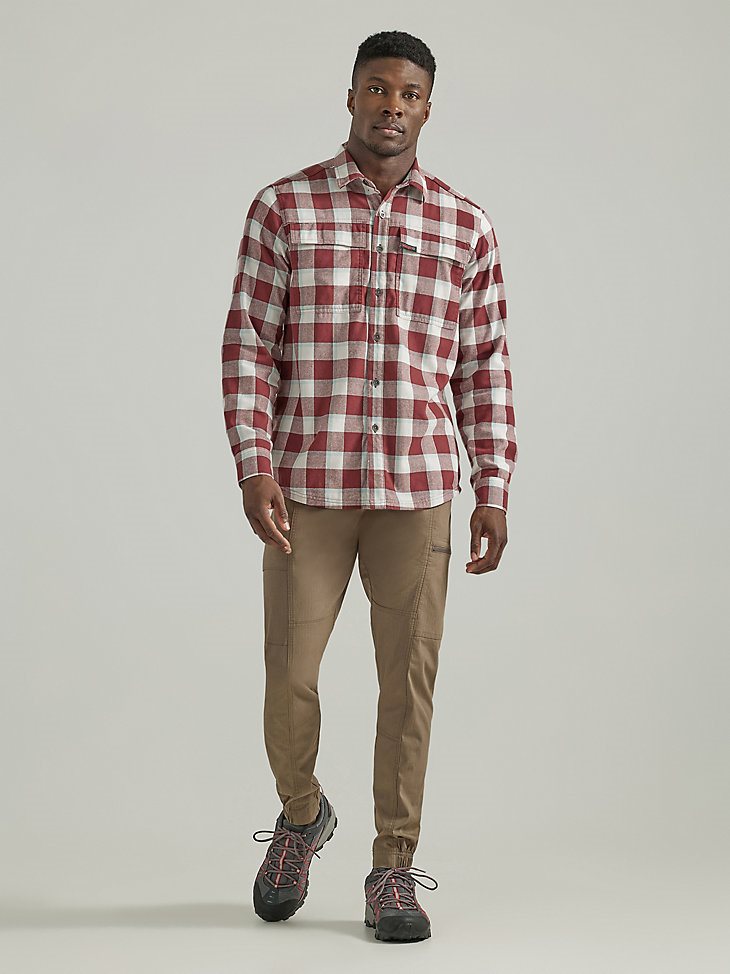 ATG by Wrangler Men's Thermal Lined Flannel Shirt in Mahogany
