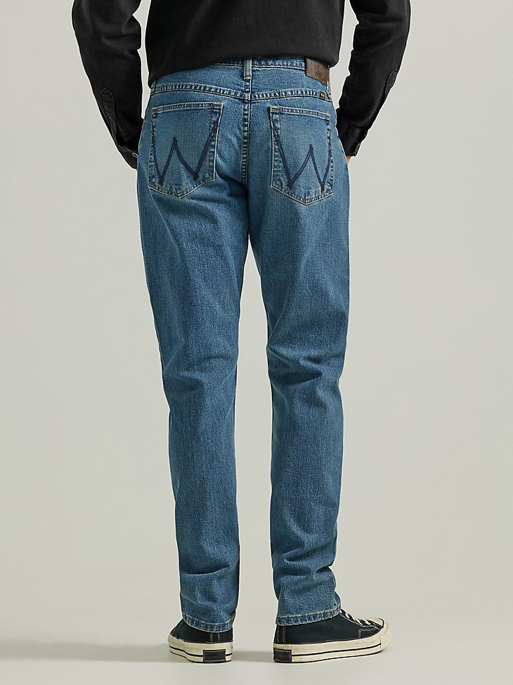 Men's Relaxed Bootcut Jean in Medium Wash