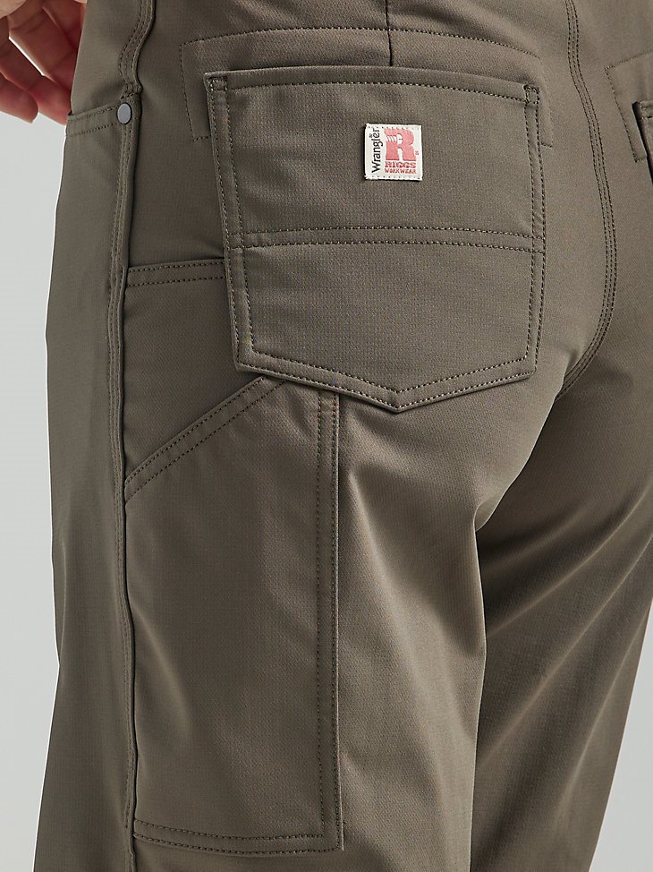 Women's Wrangler RIGGS Workwear Techno Knit Utility Work Short in Loden