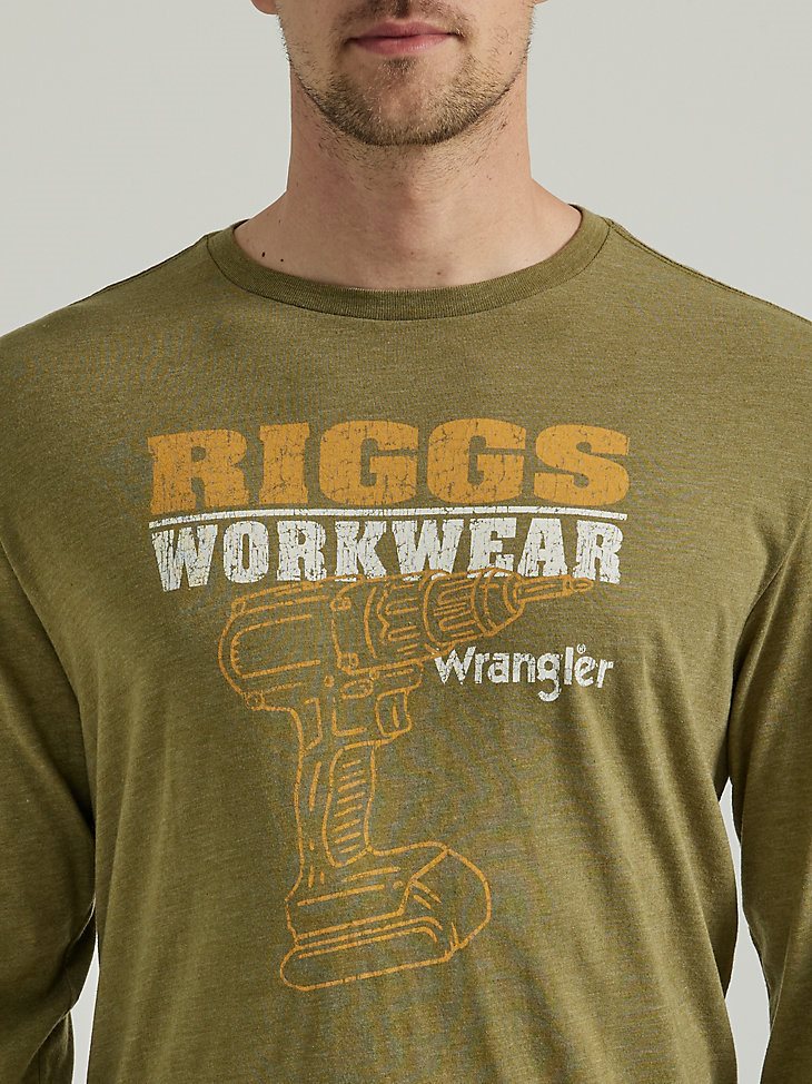 Wrangler RIGGS Workwear Relaxed Front Long Sleeve Graphic T-Shirt in Capulet Olive