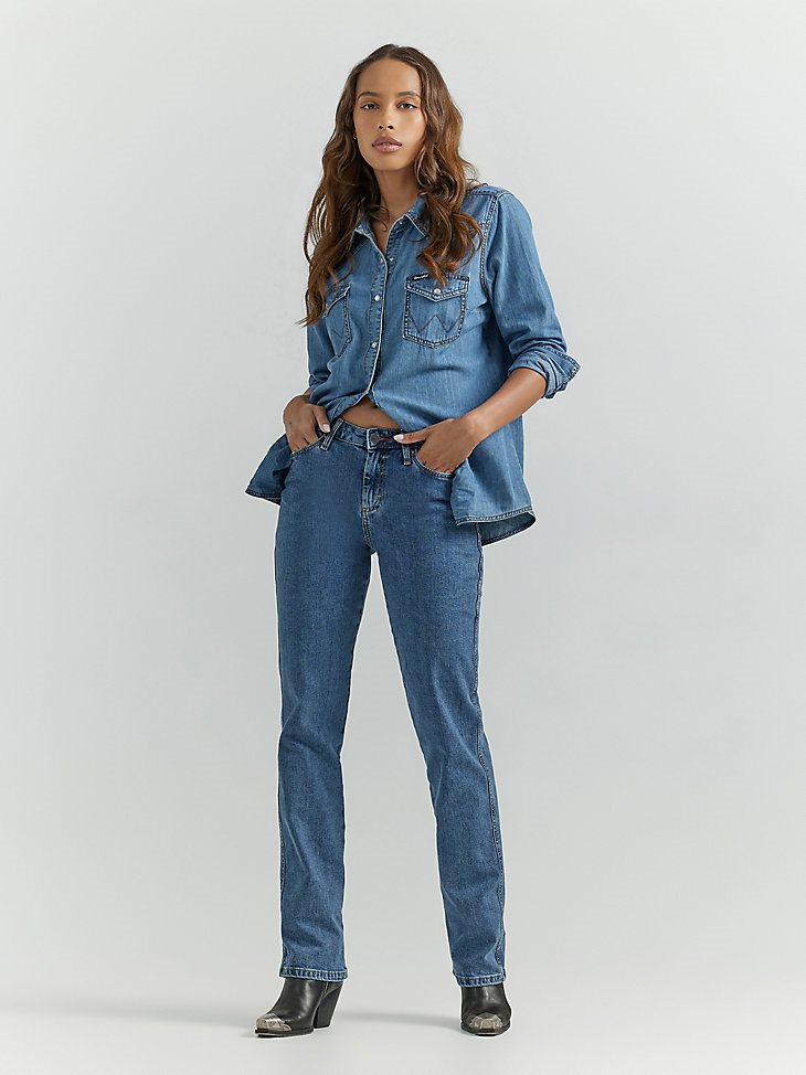 Women's Wrangler Cowboy Cut Slim Fit Stretch Jean in Stonewash