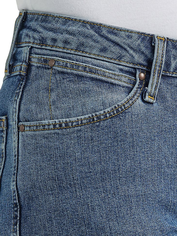 Women's Wrangler Cowboy Cut Slim Fit Stretch Jean in Stonewash