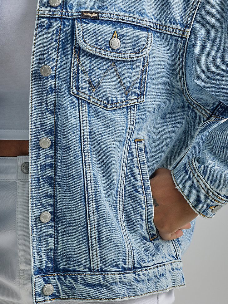 Women's Girlfriend Denim Jacket in Icy Blue