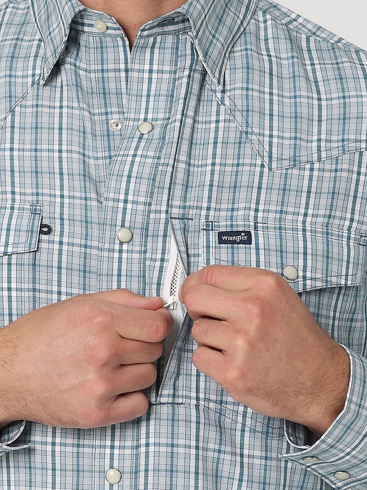 Men's Wrangler Performance Snap Long Sleeve Plaid Shirt in Teal Plaid