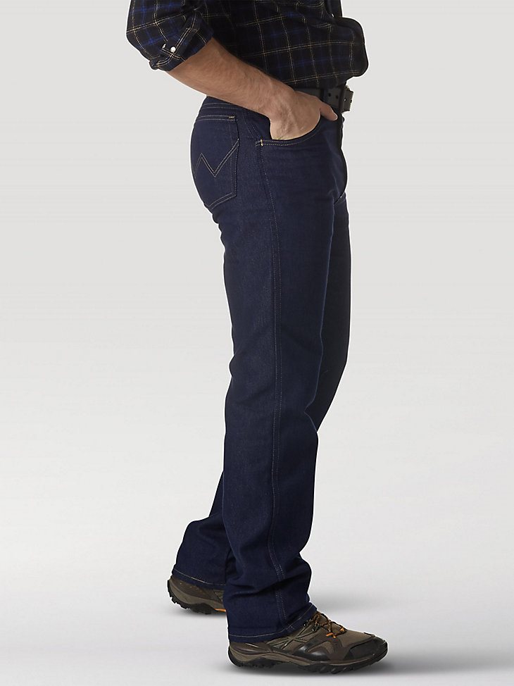 Wrangler Rugged Wear Stretch Regular Fit Jean in Denim