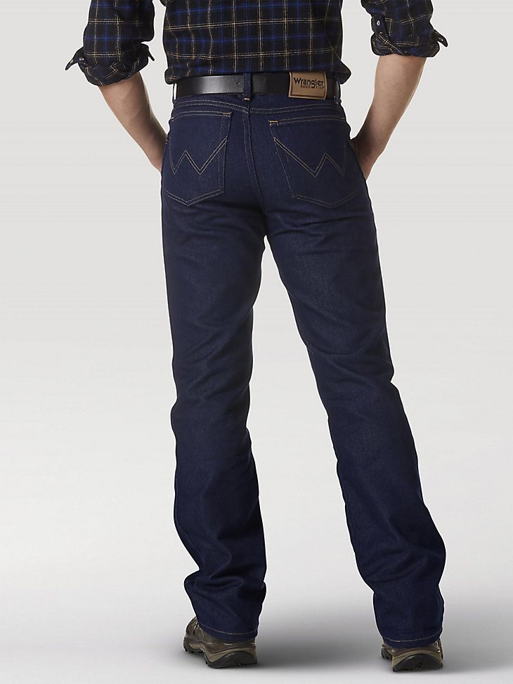 Wrangler Rugged Wear Stretch Regular Fit Jean in Denim