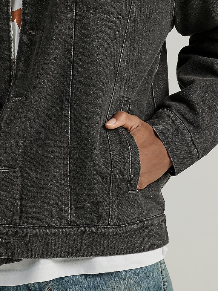 Men's Wrangler Collegiate Sherpa Lined Denim Western Jacket in University of Texas