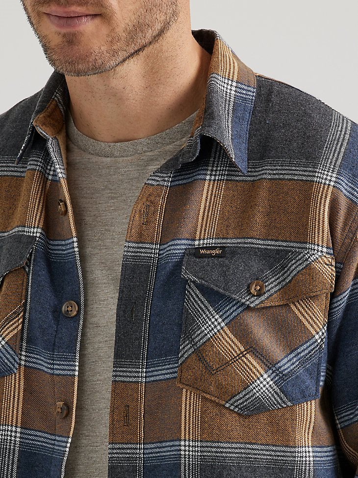 Men's Heavyweight Sherpa Lined Shirt Jacket in Jet Black