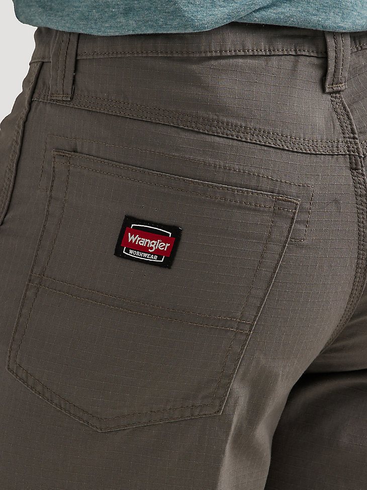 Wrangler Workwear Technician Short in Graphite