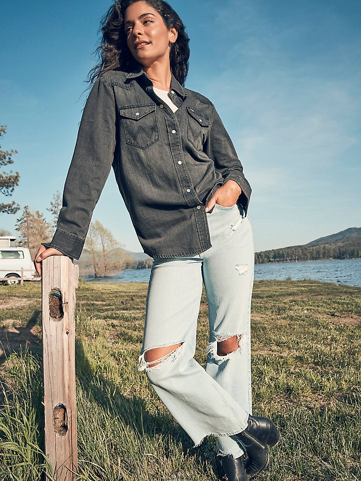 Women's Mid Rise Loose Jean in Icy Blue