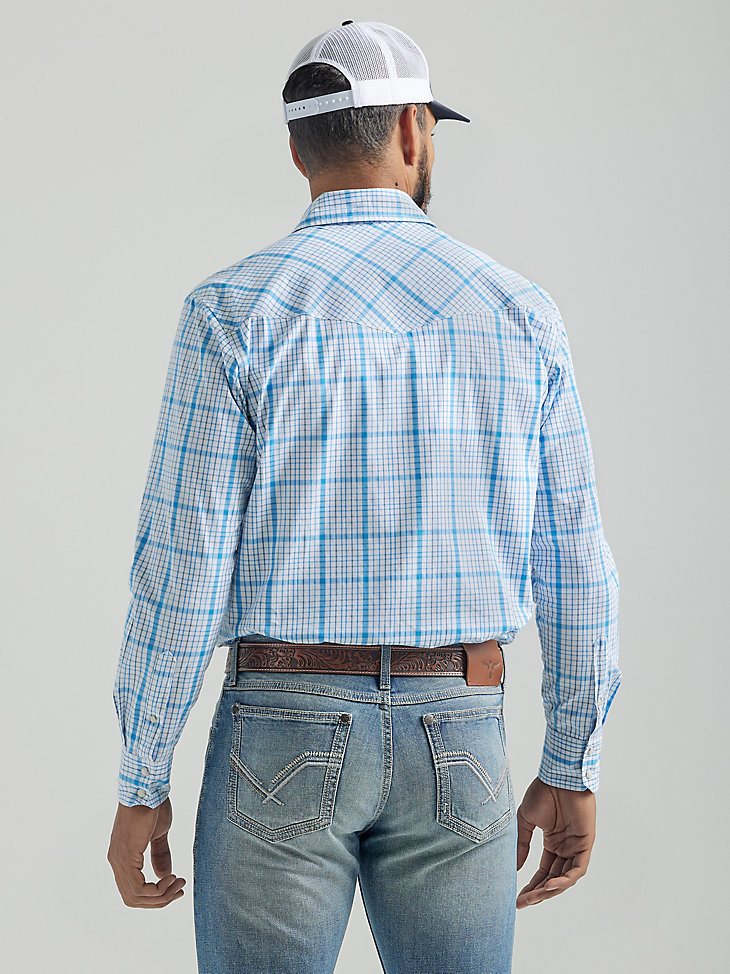 Men's 20X Competition Advanced Comfort Long Sleeve Two Pocket Western Snap Plaid Shirt in Baby Blue