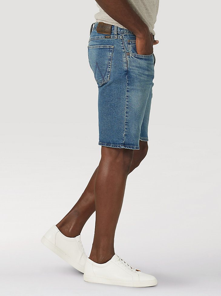 Men's Free To Stretch Denim Short in Mid Tint