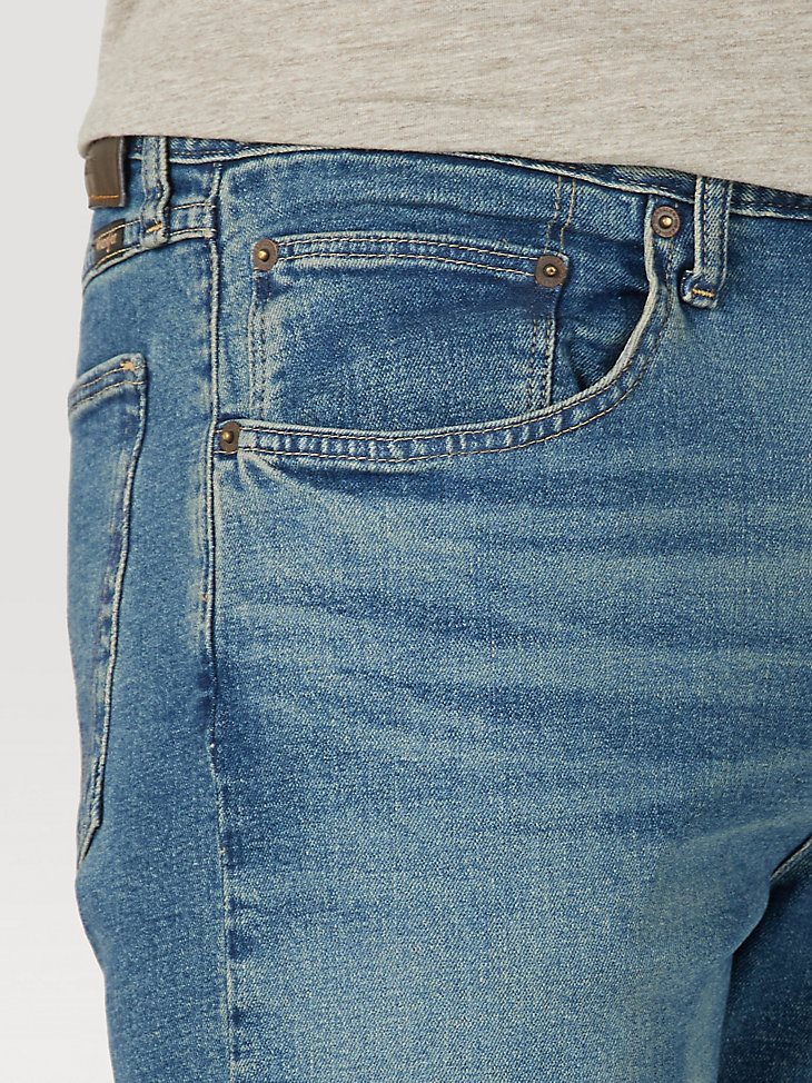 Men's Free To Stretch Denim Short in Mid Tint