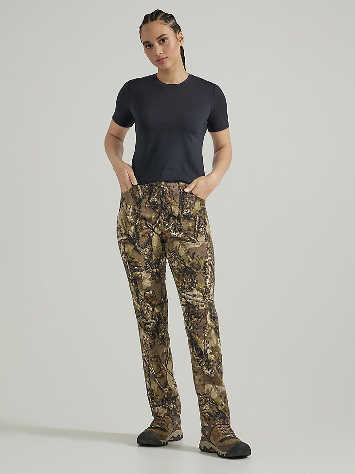 ATG Wrangler Hunter Women's Sierra Slim Pant in Warmwoods Camo