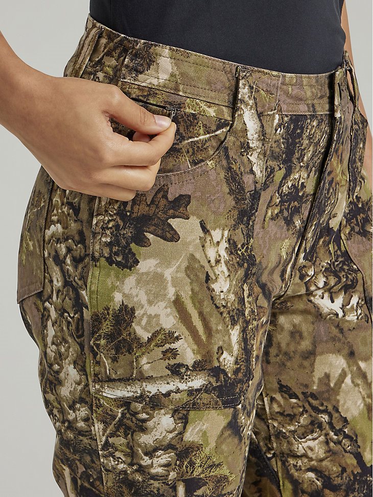 ATG Wrangler Hunter Women's Sierra Slim Pant in Warmwoods Camo