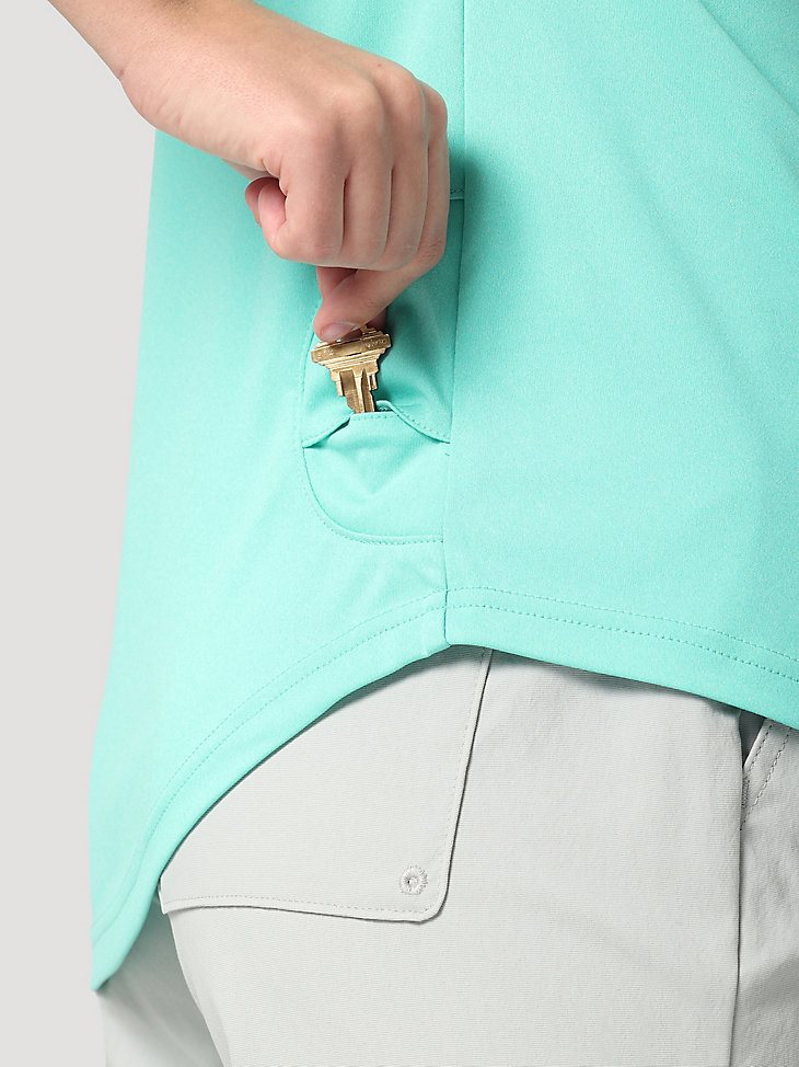 ATG Wrangler Angler Women's Hooded Sun Tee in Turquoise