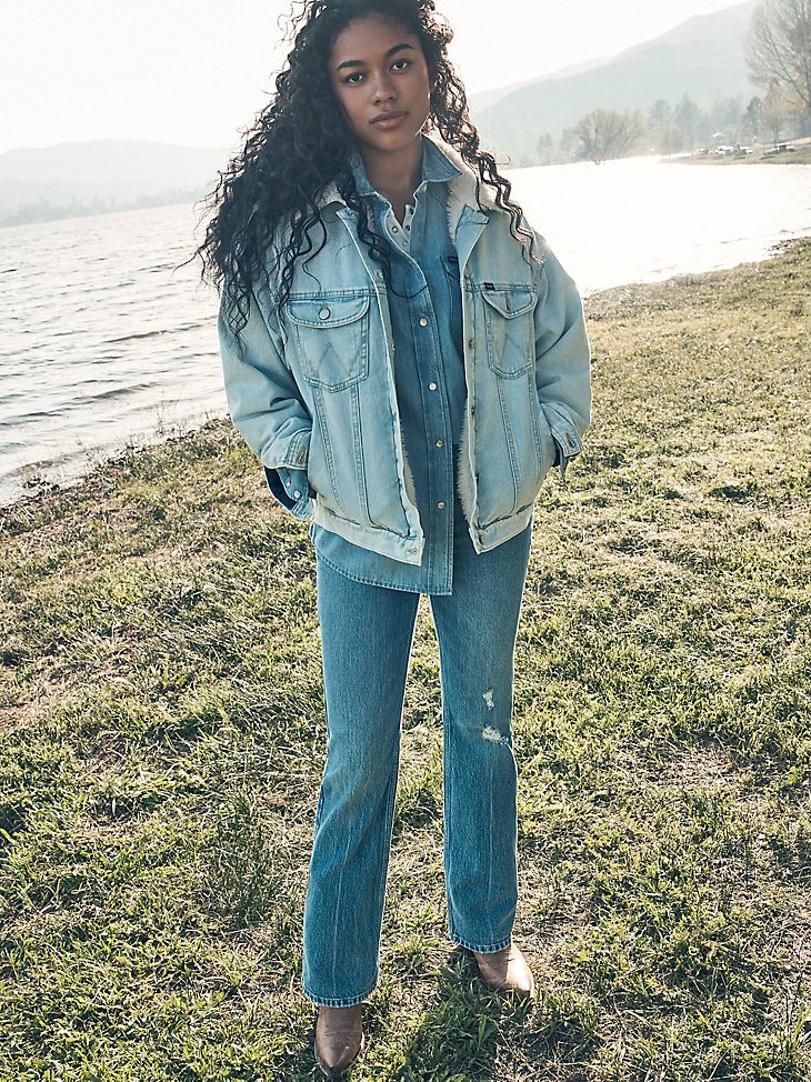 Women's Girlfriend Sherpa Jacket in Sunrise