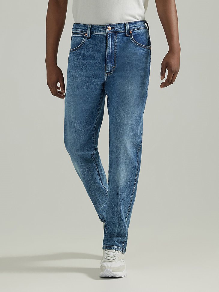 Men's Relaxed Taper Jean in Gitty Up Blue