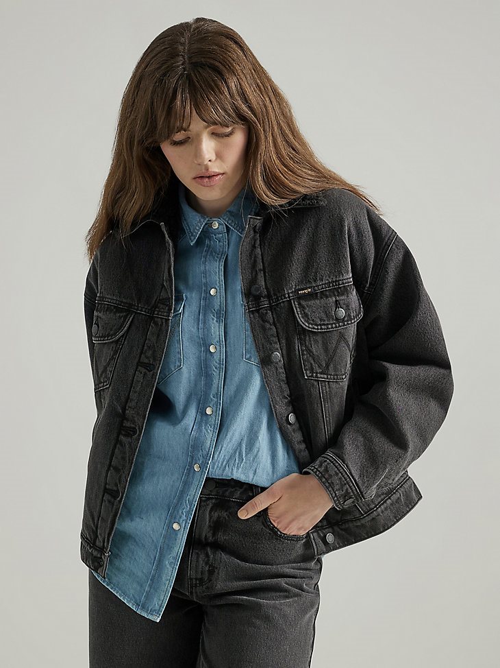 Women's Girlfriend Sherpa Jacket in Nashville Black