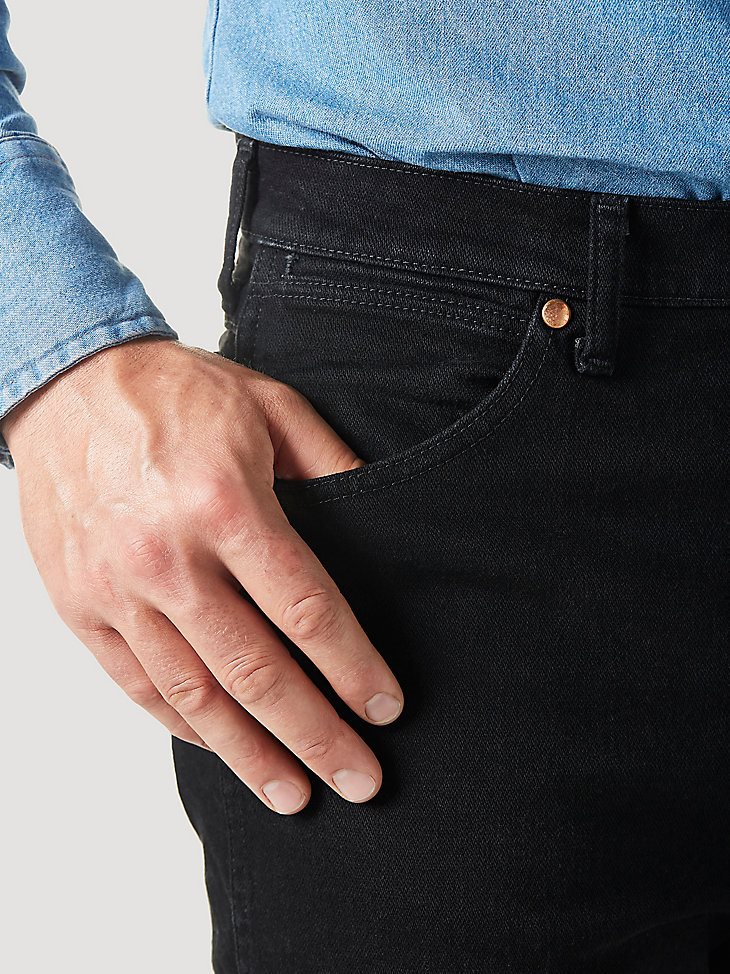 Wrangler Cowboy Cut Original Fit Active Flex Jeans in Black