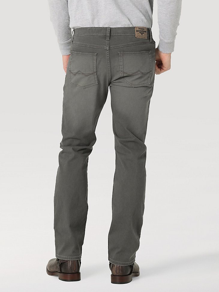 Men's Free To Stretch Straight Fit Jean in Anthracite