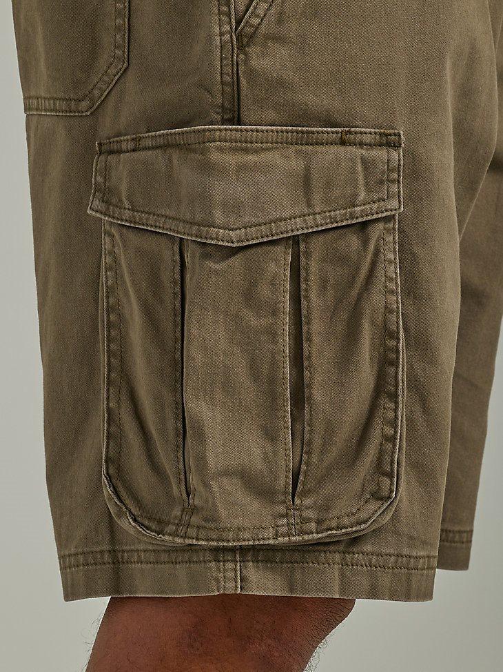 Men's Free To Stretch Drawstring Cargo Short in Pine Green