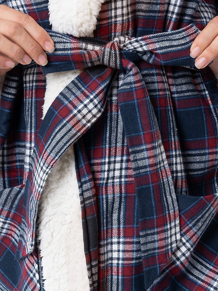 Plaid Flannel Sherpa Lined Robe in Dark Sapphire
