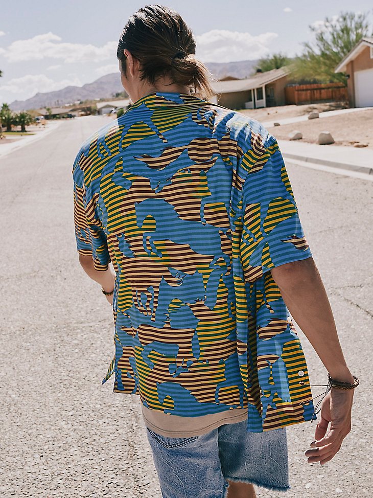 Men's Horse Stripe Print Overshirt in Skydiver