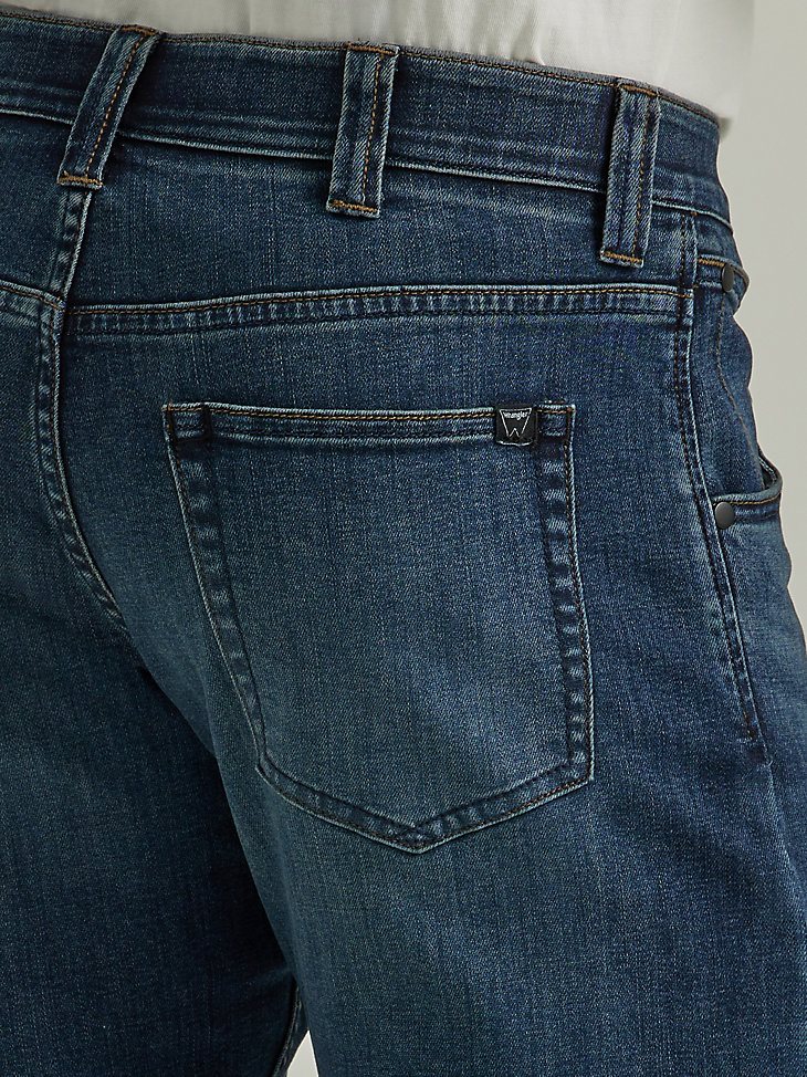 Men's Unlimited Comfort Flex Waist Tapered Jean in Macon