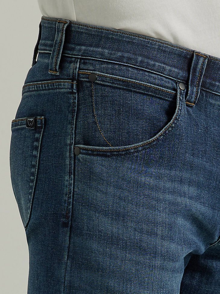 Men's Unlimited Comfort Flex Waist Tapered Jean in Macon