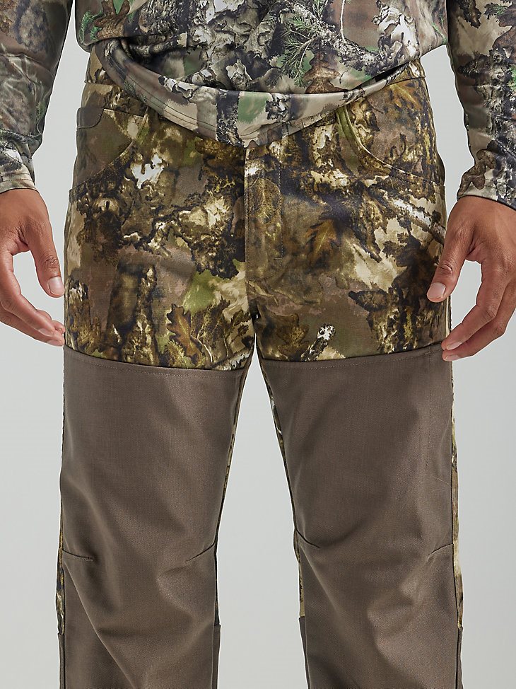 ATG Hunter Men's Upland Pant in Warmwoods Camo