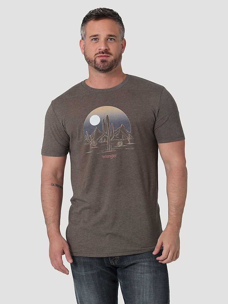 Men's Desert Night Graphic T-Shirt in Brown Heather