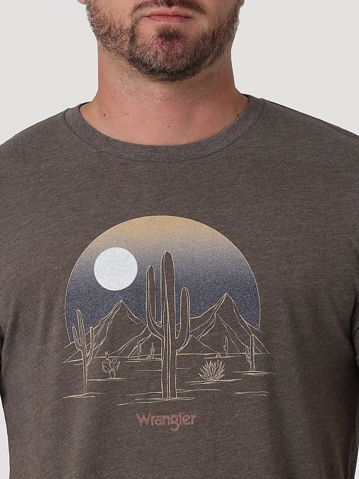 Men's Desert Night Graphic T-Shirt in Brown Heather