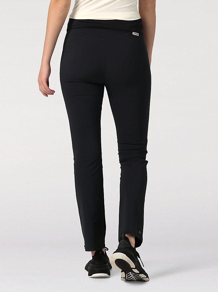 ATG By Wrangler Women's FWDS Pull-On Pant in Jet Black