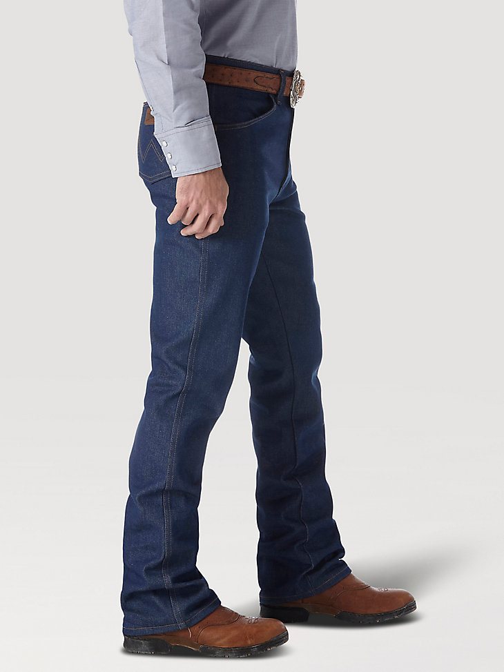 Wrangler Cowboy Cut Boot Jean Rigid - Regular Fit in Navy